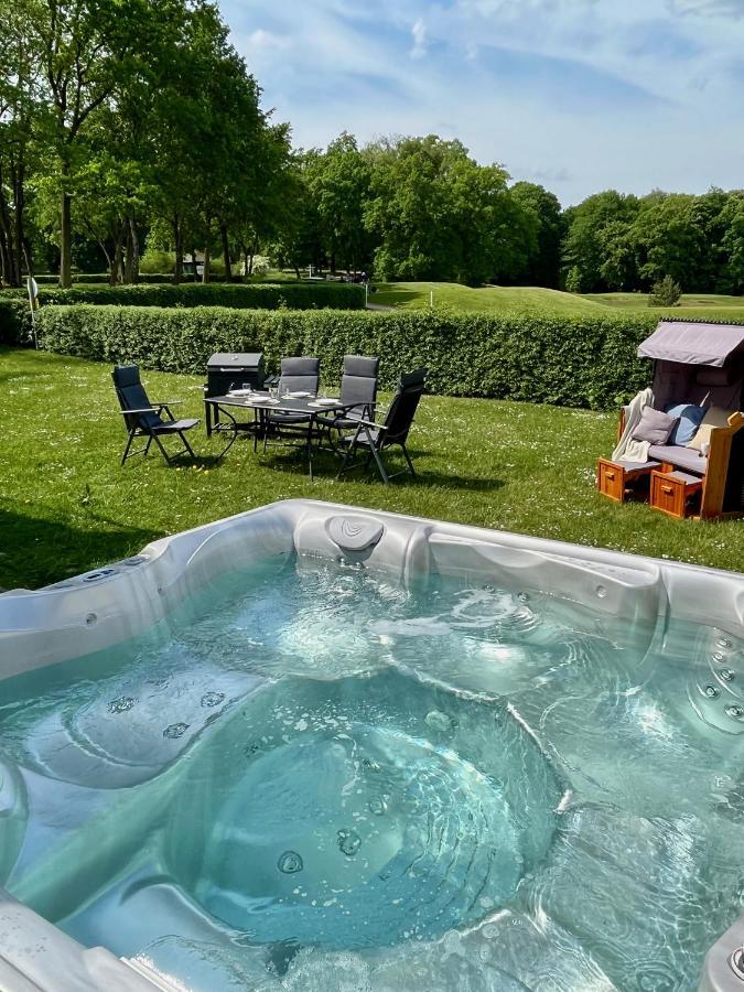 Relaxlounge Abschlag1 #Sauna #Whirlpool #Kamin Göhren-Lebbin Exterior foto